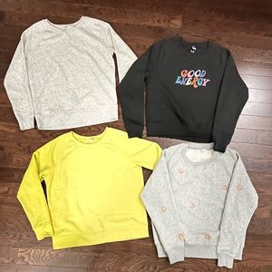 4 like new old navy vintage sweaters XS